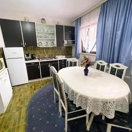 Apartment Kalanj